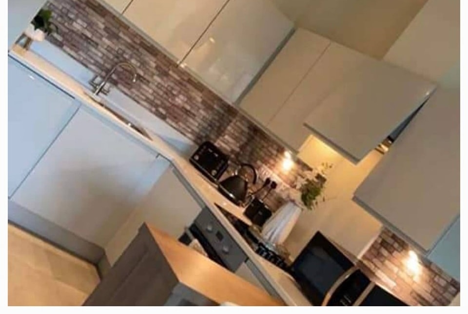 Tile Effect, Stick on instant Backsplash