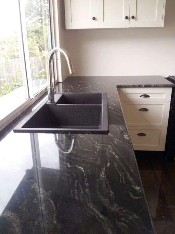 Black Marble Gloss (Heavier Roll)