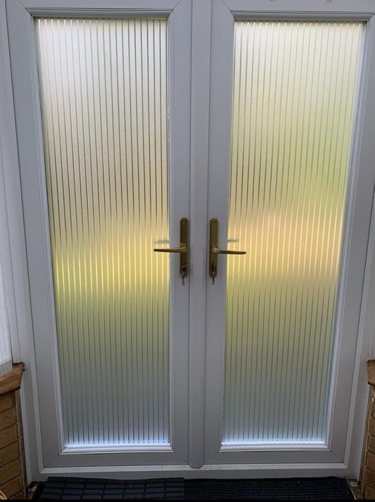 Static Self Adhesive Double Doors Privacy Roll .. 100% Removable.  Ideal for Renters