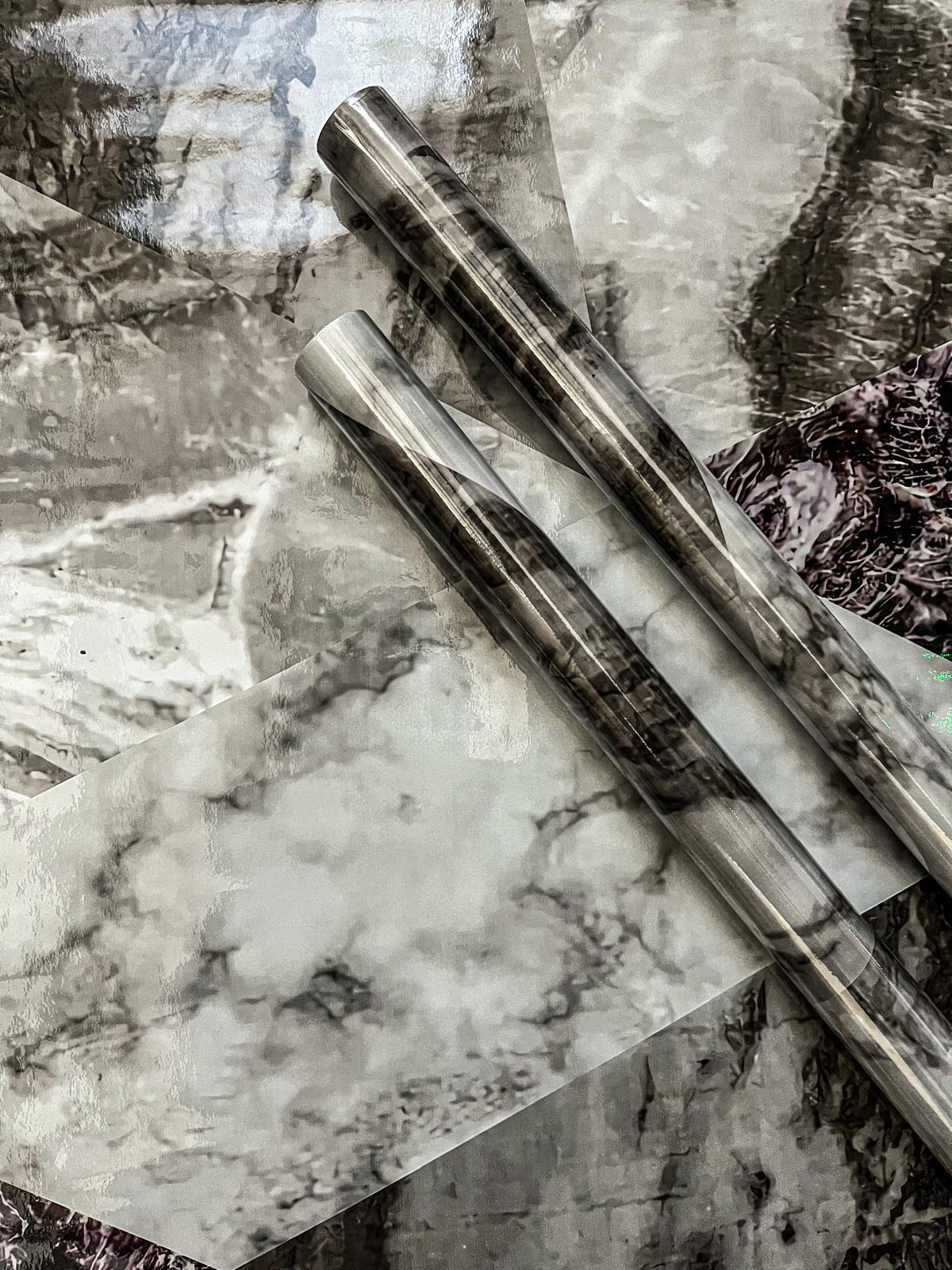 Mix Marble Feature Roll